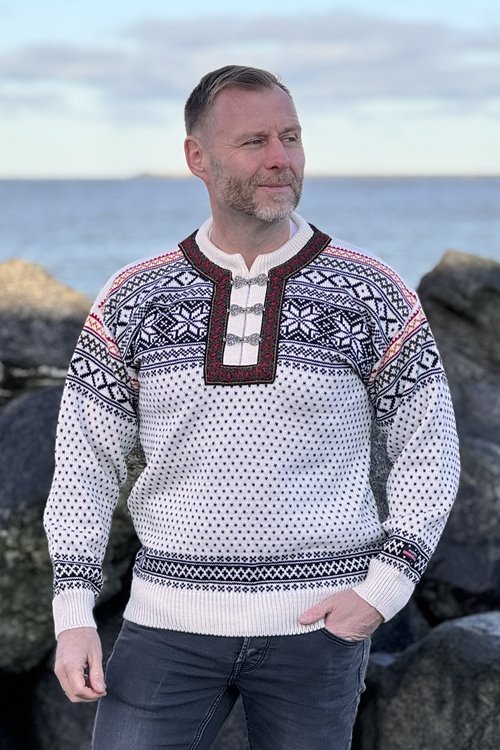 Original Norwegerpullover aus 100% Kammwolle von NORWOOL